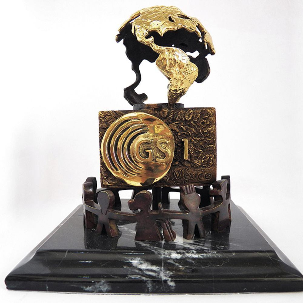 CECILIA-VELEZ-PORTADAS-GS1