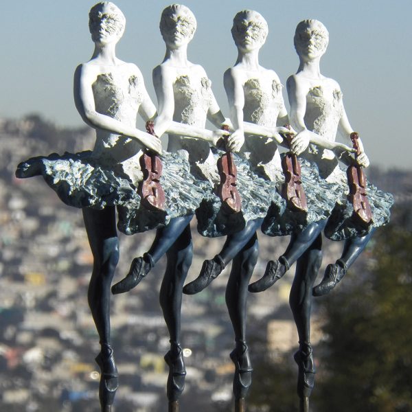 CECILIA-VELEZ-PORTADAS-danzadelospequeoscisnesdetchaikovsky