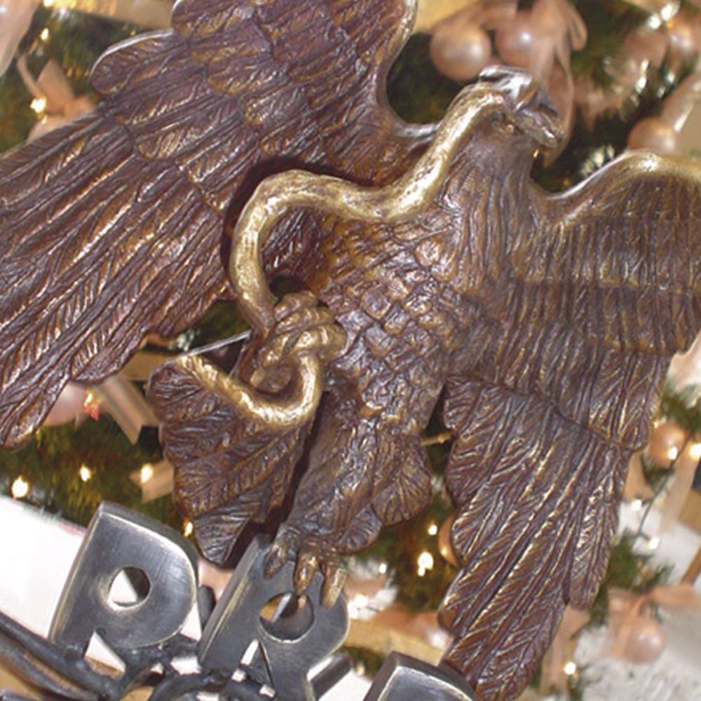 CECILIA-VELEZ-PORTADA-AGUILA-AMLO